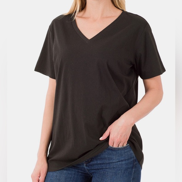 Zenana Round Neck Short Sleeve T-Shirt
